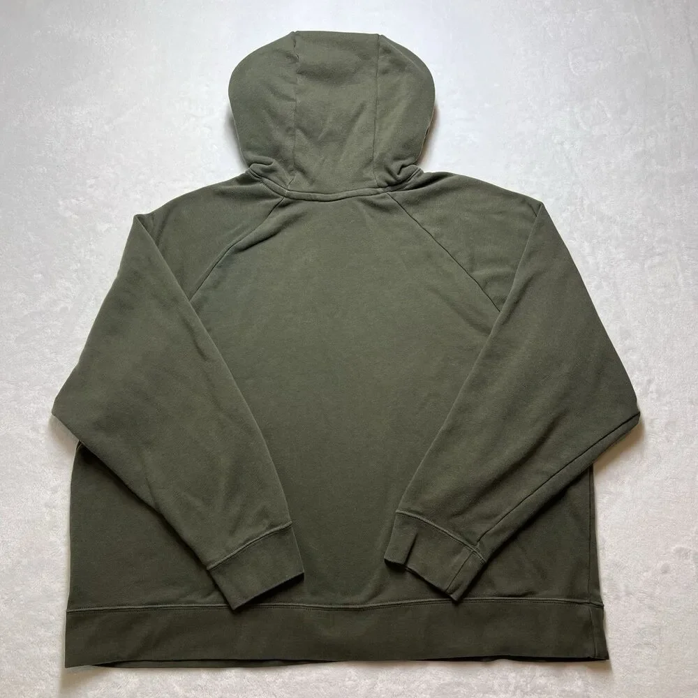 Nike Women’s Hoodie Long Sleeve Sweatshirt Army Green Camo Print Size M